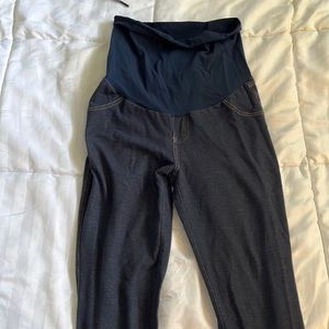 Maternity jeggings